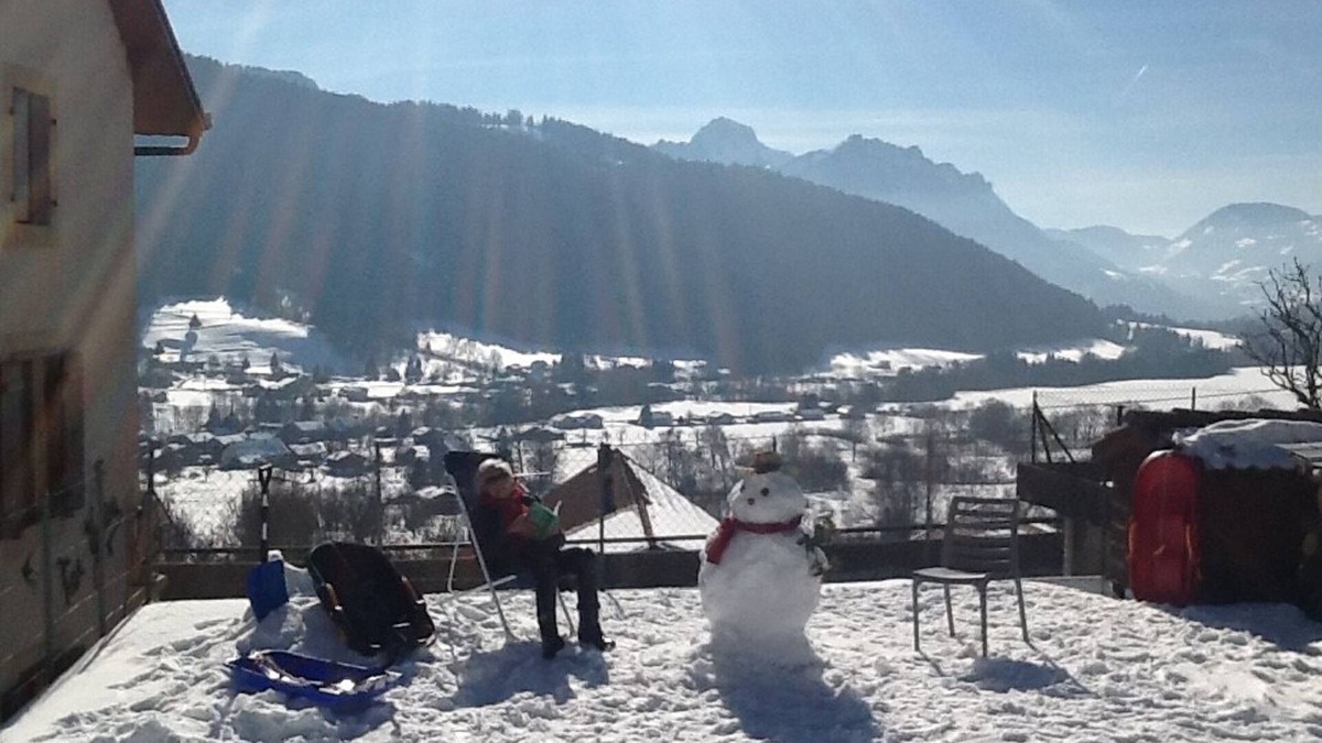Saint-Paul-en-Chablais Apartment | 2 bedroom apartment close to the lake, skiing and hiking - Bernex/Évian