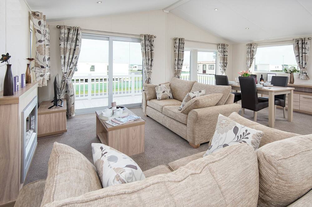 Cresswell Ski Chalet | 2 bedroom accommodation in Cresswell beach