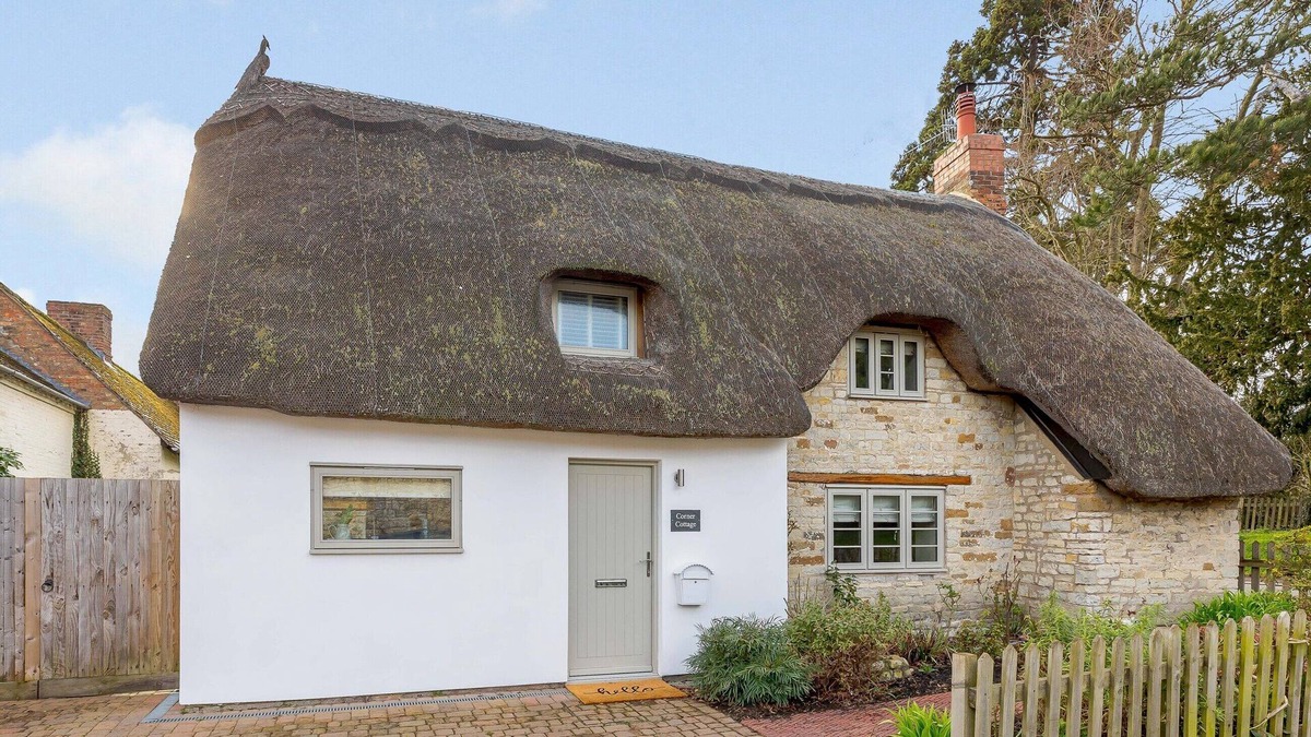 Kineton Cottage | 2 bedroom accommodation in Little Kineton
