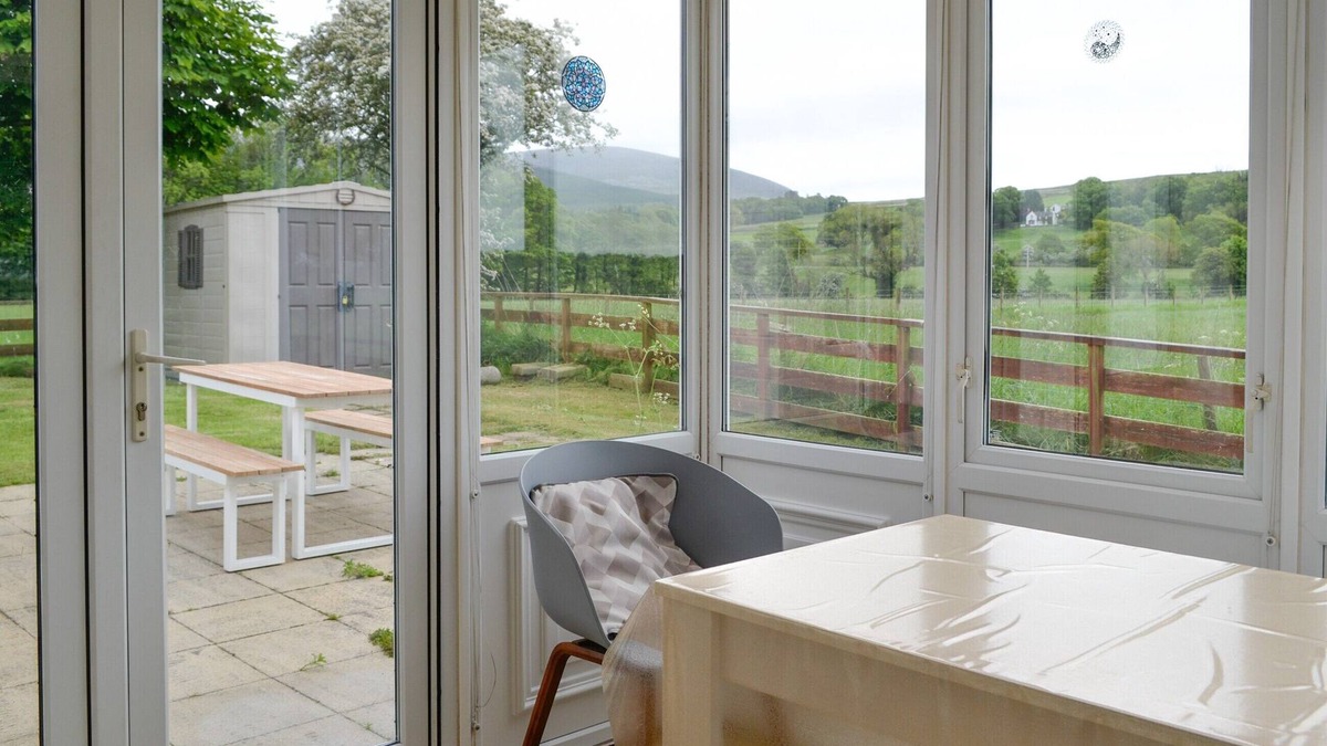 Newton Stewart Cottage | 2 bedroom accommodation in Palnure, near Newton Stewart