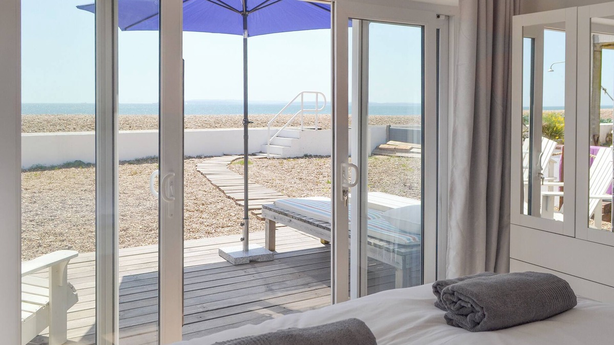 South Hayling Cottage | 2 bedroom accommodation in Hayling Island
