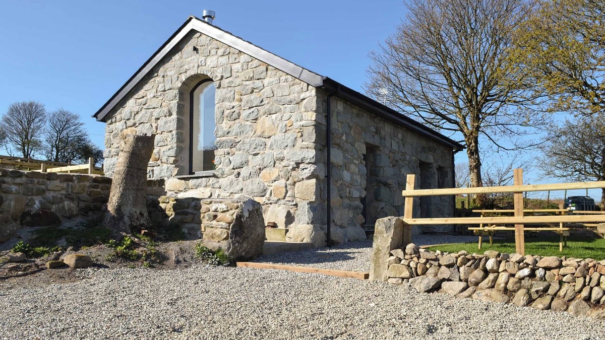 Pentrefelin Cottage | 2 bedroom accommodation in near Criccieth