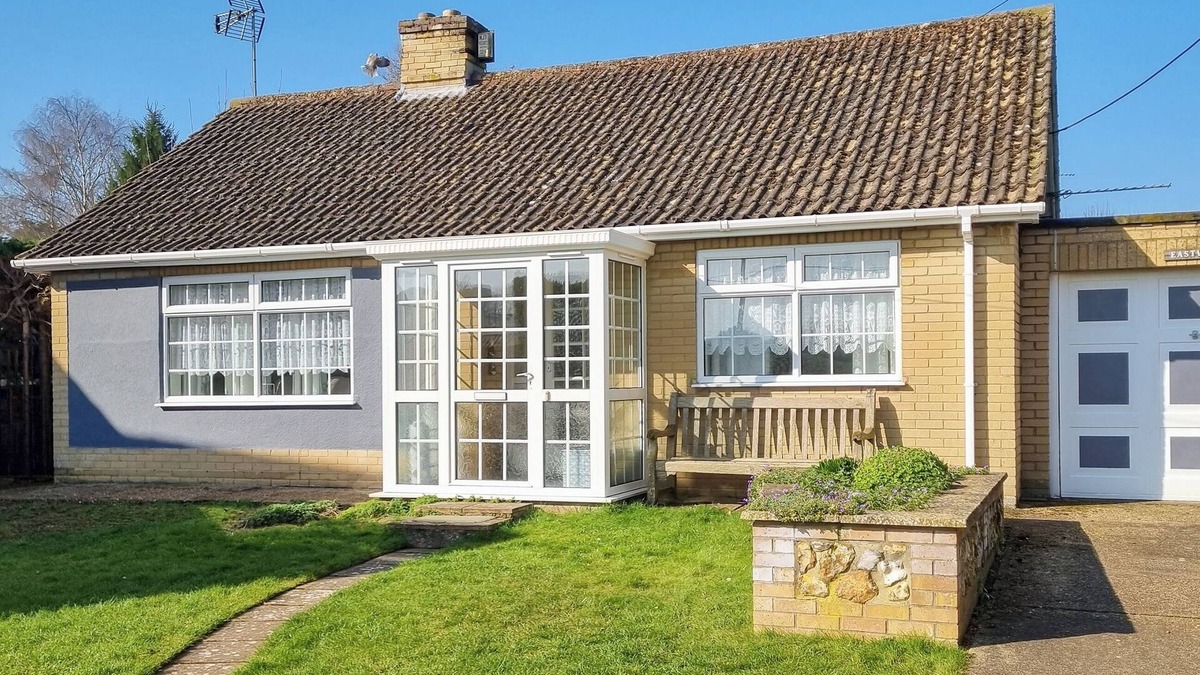Shouldham Cottage | 2 bedroom accommodation in Shouldham, near King&rsquo;s Lynn