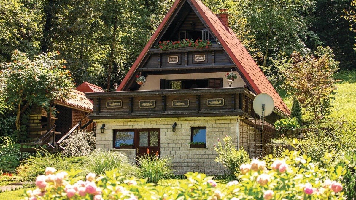 Delnice House | 2 bedroom accommodation in Brod na Kupi