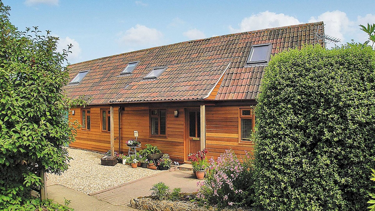 Eleighwater Cottage | 2 bedroom accommodation in Whitney Bottom, Ilminster