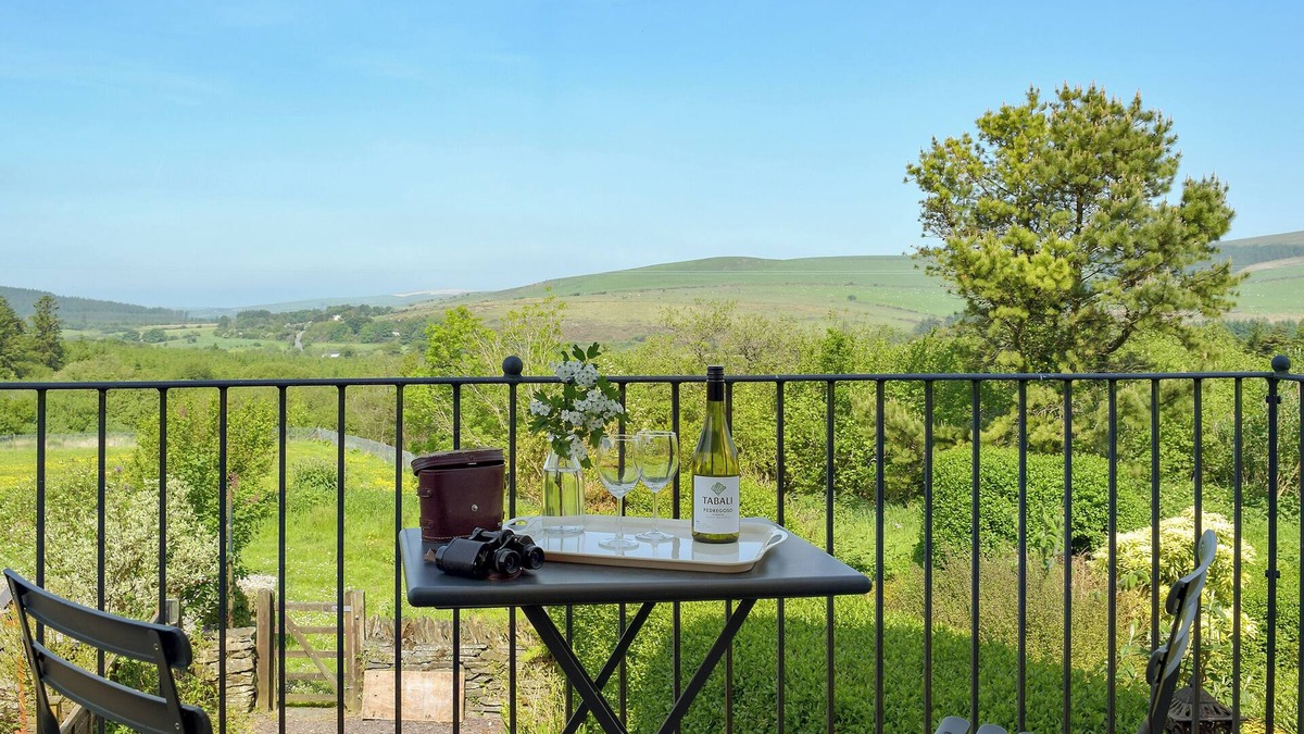 Rosebush Cottage | 2 bedroom accommodation in Rosebush, near Narberth
