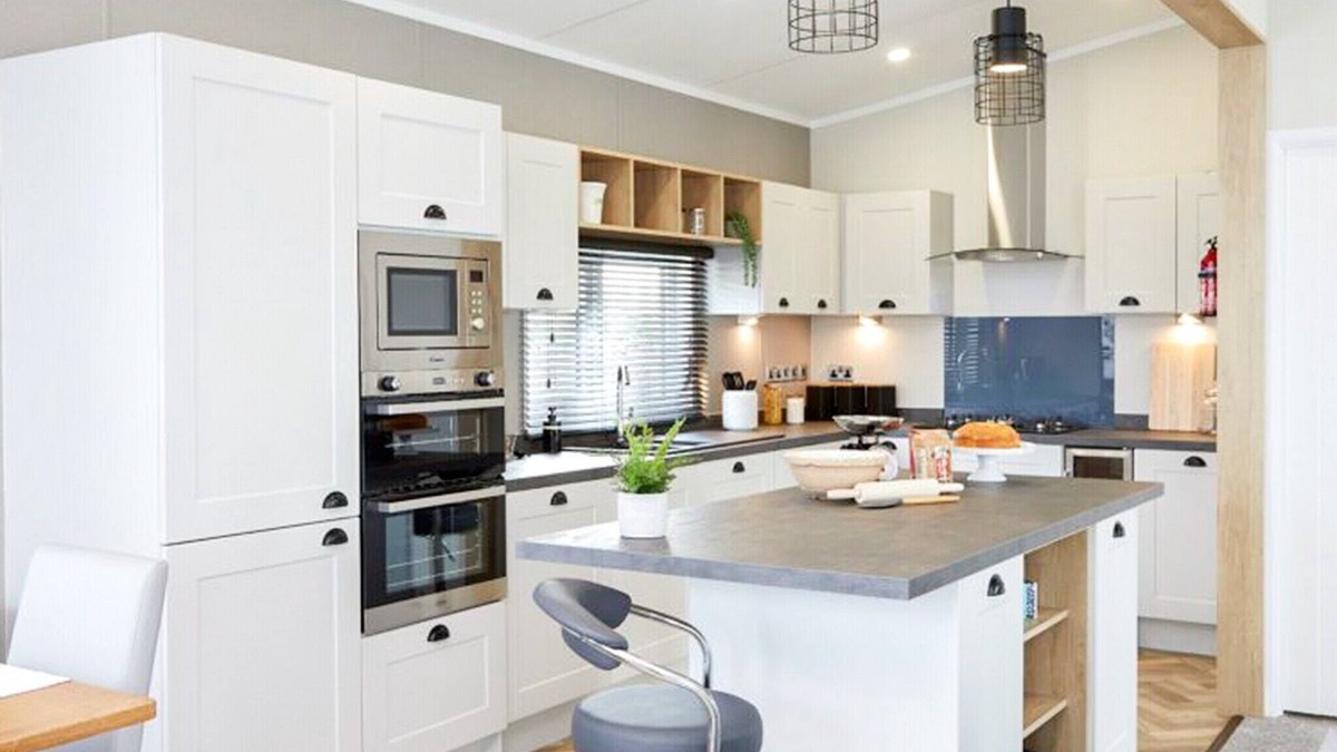 Gisleham Cabin | 2 bedroom accommodation in Lowestoft