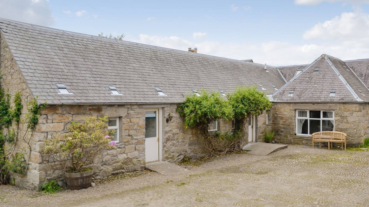 Pitlochry Cottage | 2 bedroom accommodation in Pitlochry