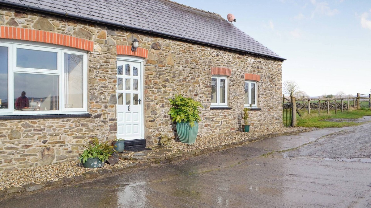 Llanwrda Cottage | 2 bedroom accommodation in Pumpsaint