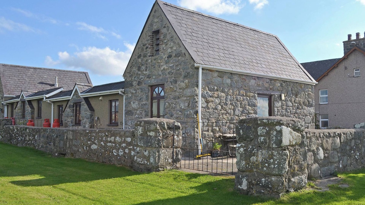 Llanystumdwy Cottage | 2 bedroom accommodation in Llanystumdwy, near Criccieth