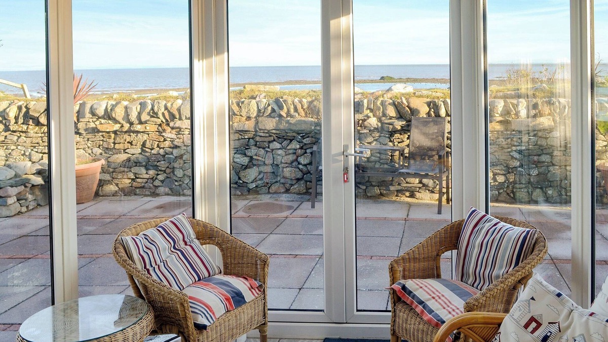 Southerness Cottage | 2 bedroom accommodation in Southerness, near Dumfries