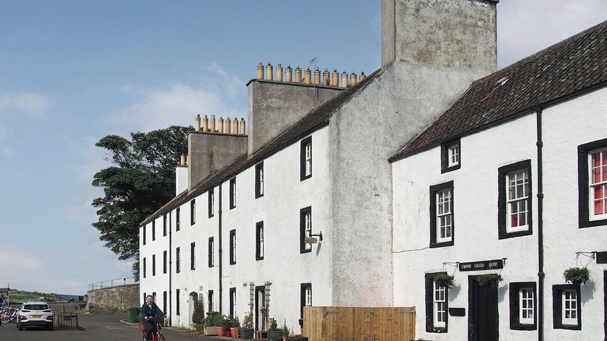 Cramond Cottage | 2 bedroom accommodation in Cramond Village, Edinburgh