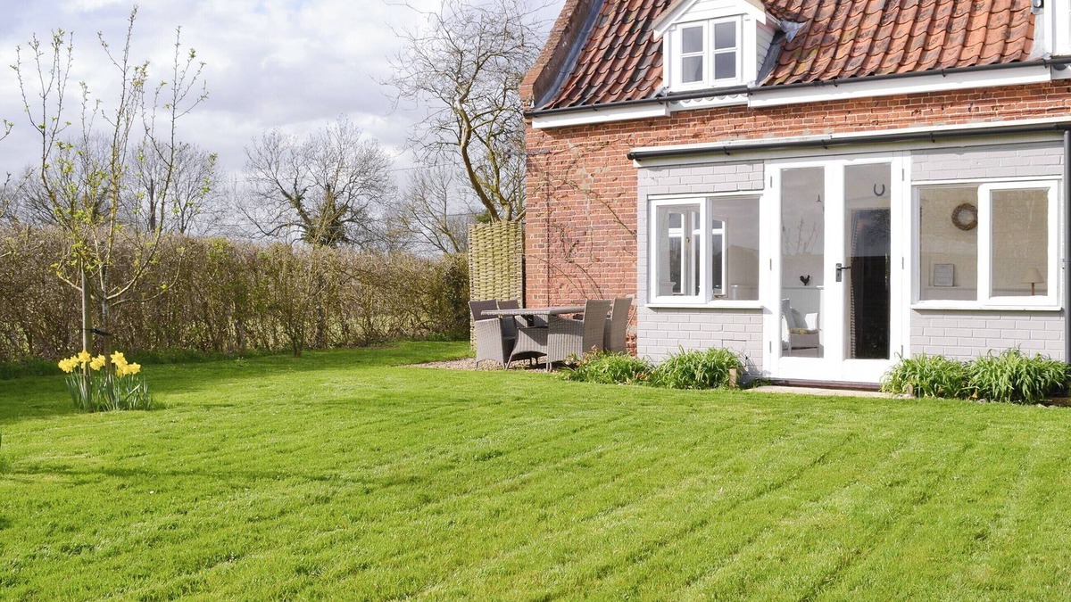 Foxley House | 2 bedroom accommodation in Near Holt