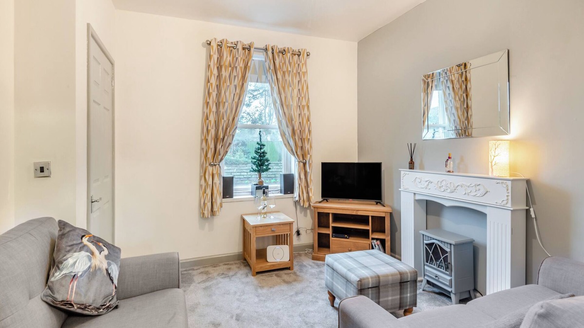 Wainfleet All Saints Cottage | 2 bedroom accommodation in Skegness