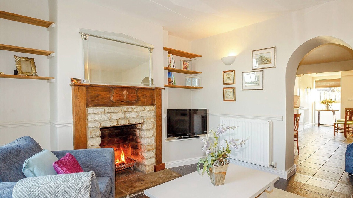 Easton on the Hill Cottage | 2 bedroom accommodation in Easton On The Hill, near Stamford