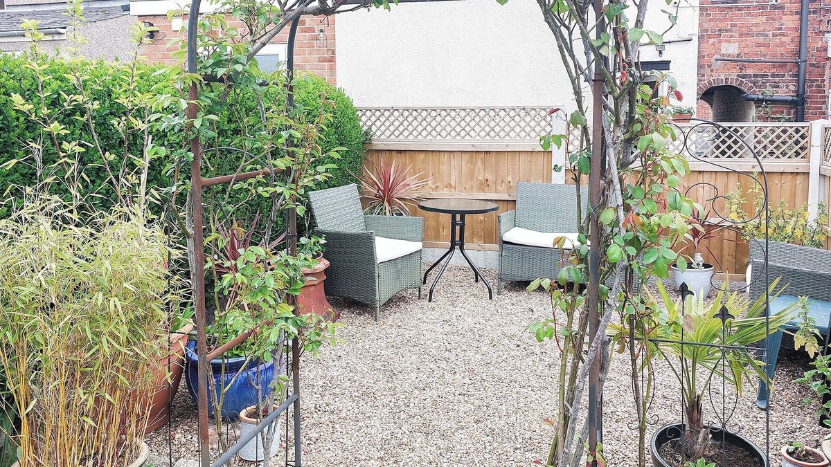 Alfreton Cottage | 2 bedroom accommodation in Alfreton, near Matlock