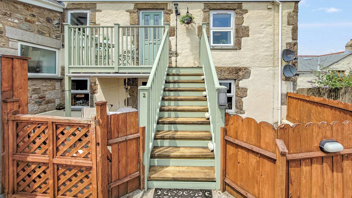 Carnkie Cottage | 2 bedroom accommodation in Redruth
