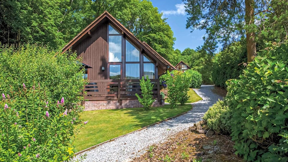 Waterrow Ski Chalet | 2 bedroom accommodation in Waterrow, Wiveliscombe