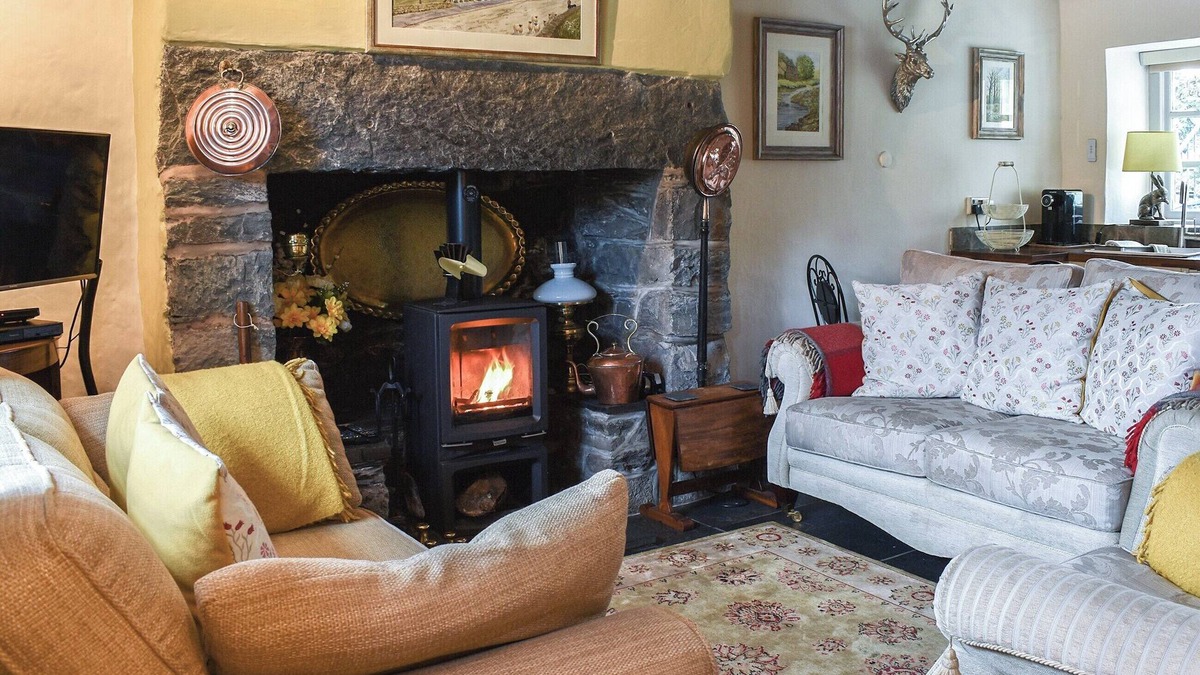 Manod Cottage | 2 bedroom accommodation in Manod, near Blaenau Ffestiniog