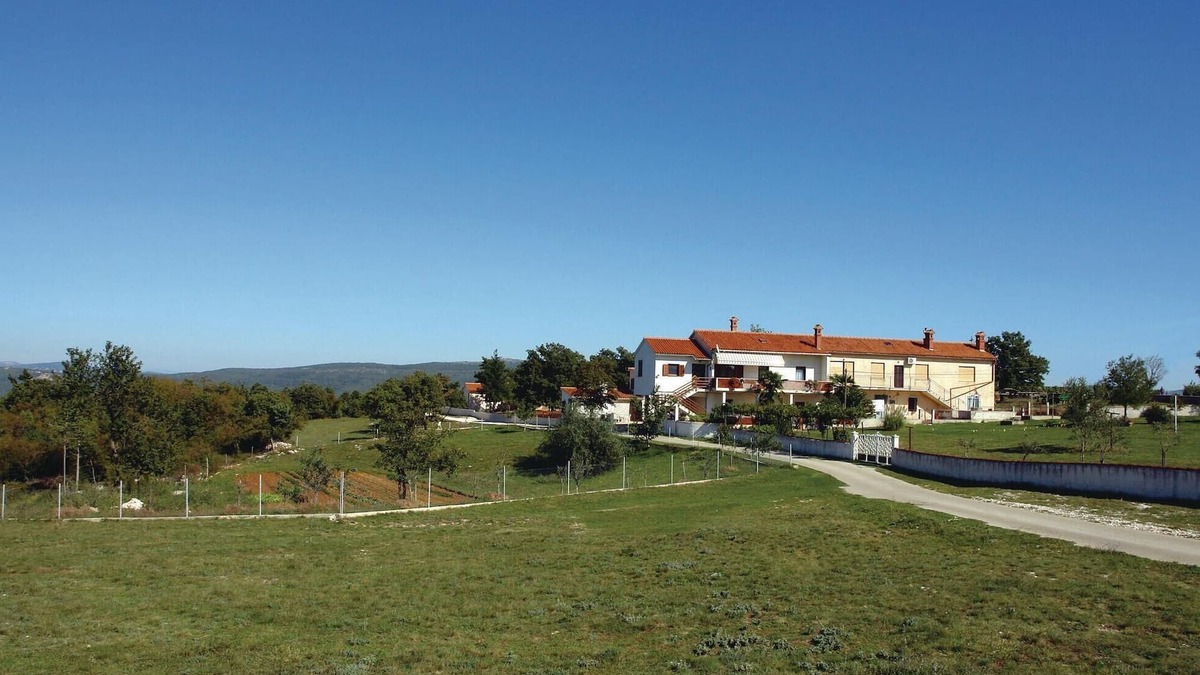 Hrboki Apartment | 2 bedroom amazing apartment in Barban