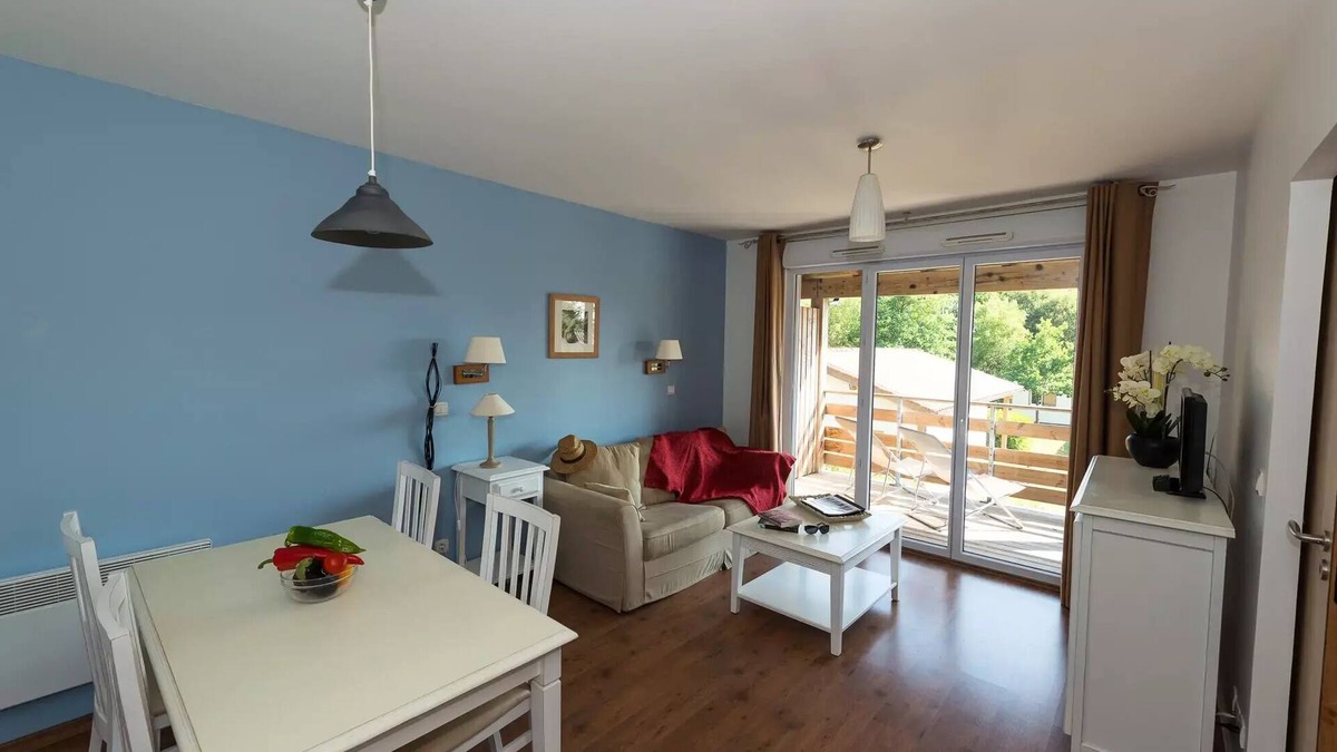 Parentis-en-Born Apartment | 2 Bedroom Apartment 4 People