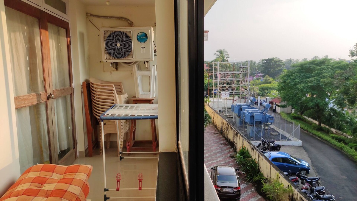 Cavelossim Apartment | 2 bedroom apartment 4-6 guests Cavellossim, walking distance from beach