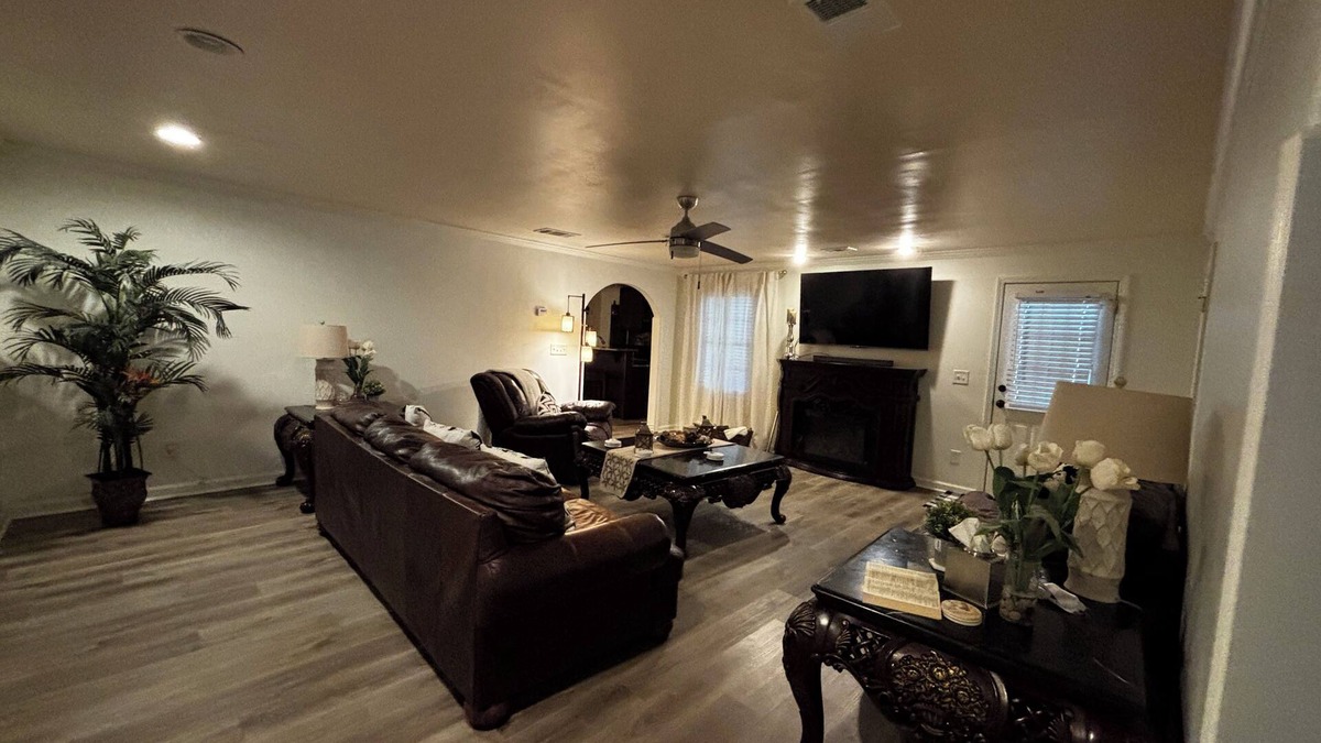 Loganville Apartment | 2-bedroom apartment Loganville with AC, fitness room, bar area
