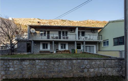 Veljun Primorski Apartment | 2 Bedroom Beautiful Apartment In Senj