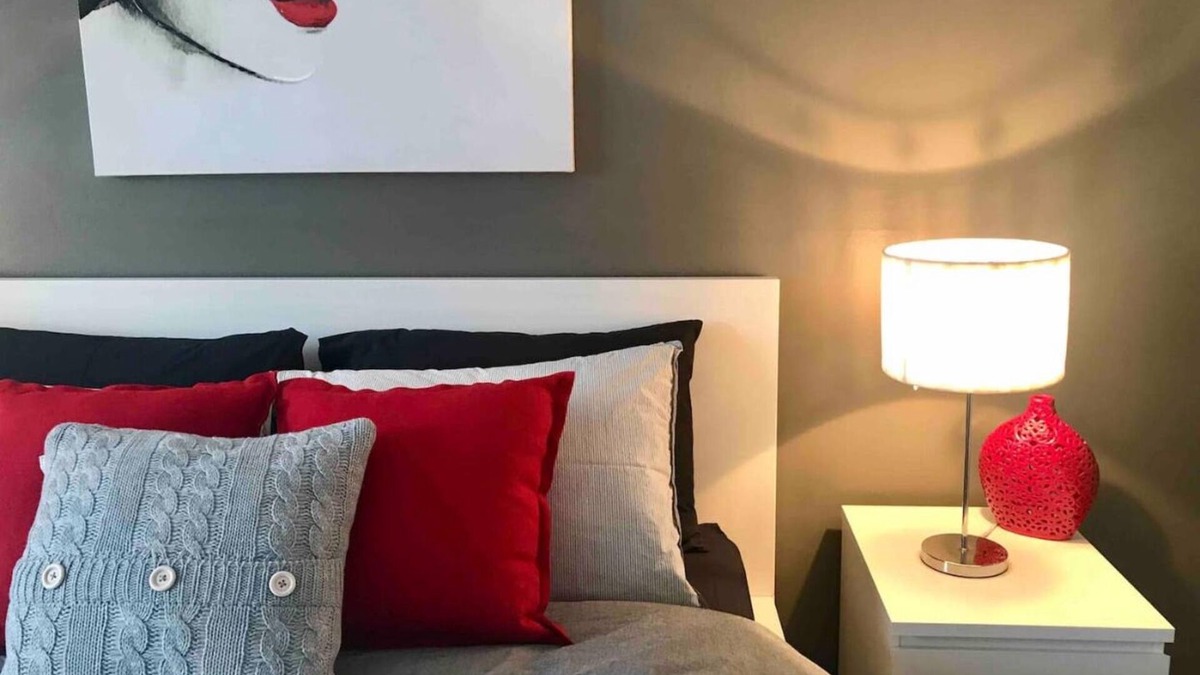 Longueuil Apartment | 2-bedroom condo 15 min Montreal downtown