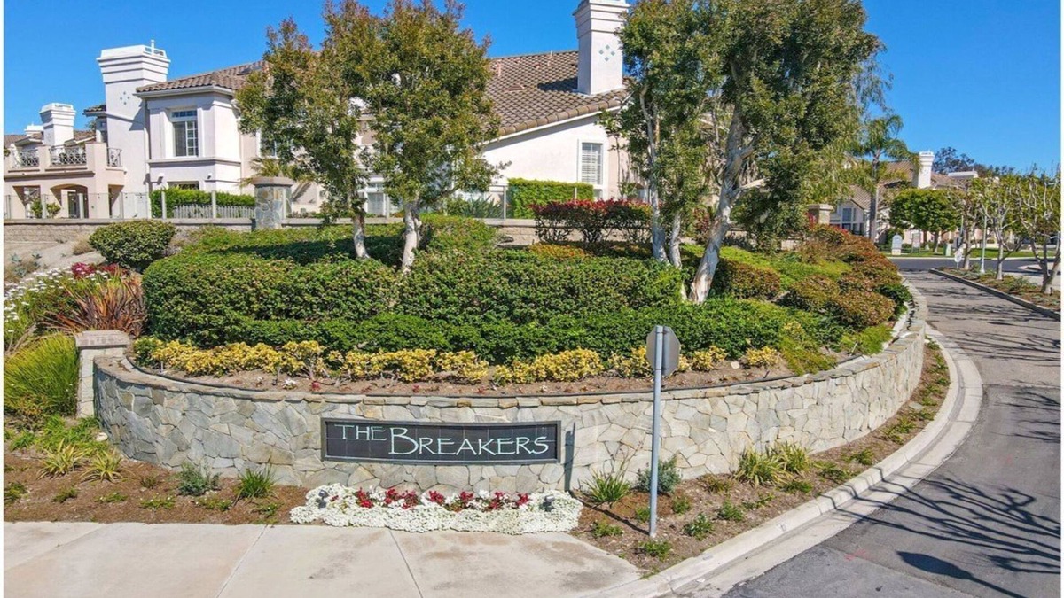 Laguna Niguel Condo | 2-bedroom condo in awesome Bear Brand Breakers Laguna Niguel with AC