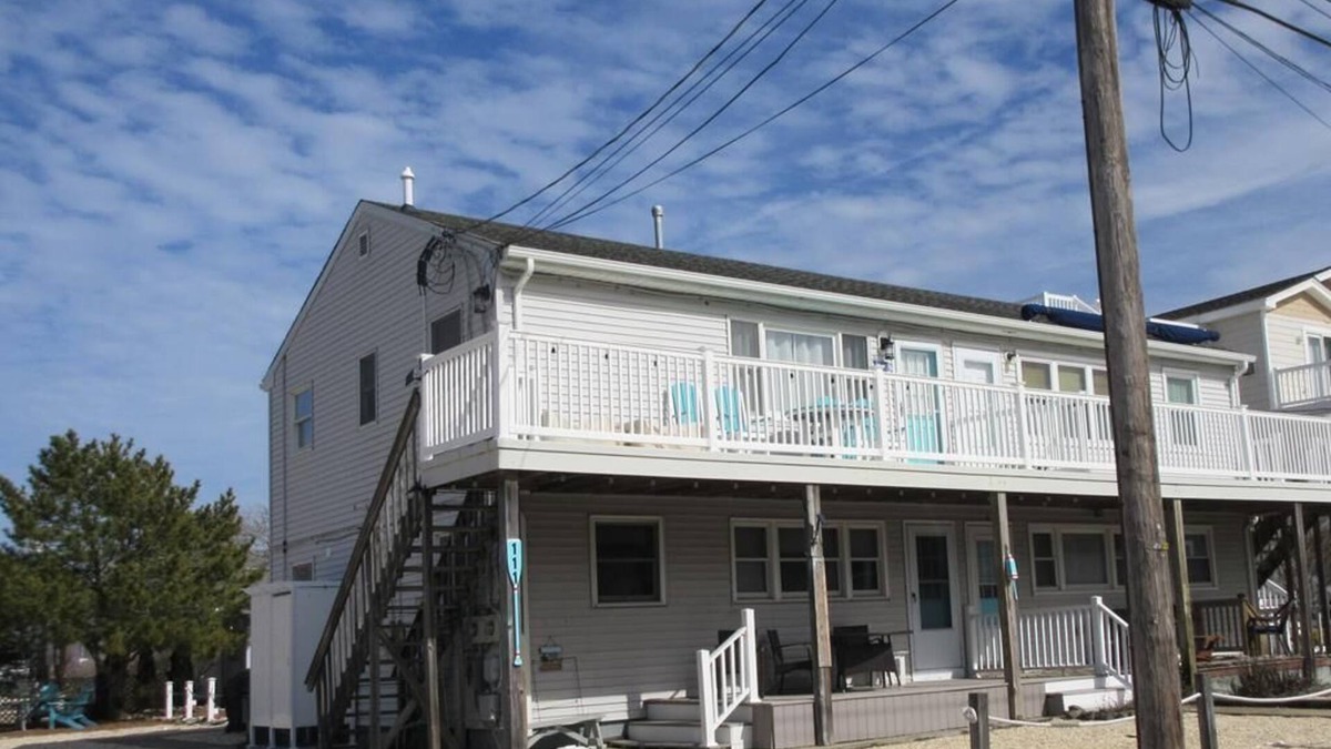 Ship Bottom Condo | 2 bedroom condo totally renovated on ocean block in Ship Bottom