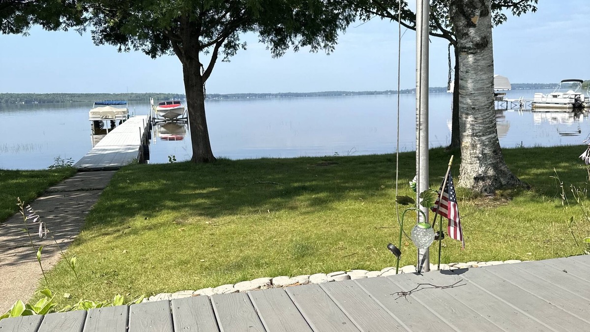 Wauksaukee Cottage | 2 bedroom cottage