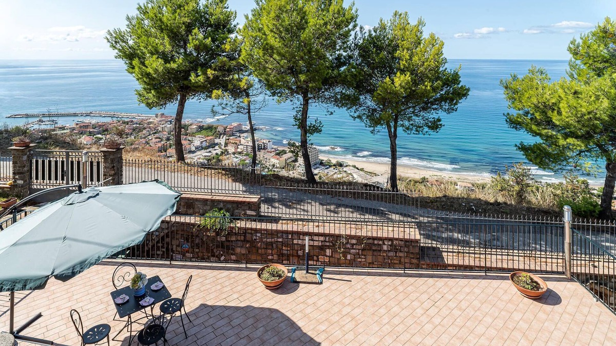 Pollica Apartment | 2 bedroom cozy apartment in Acciaroli