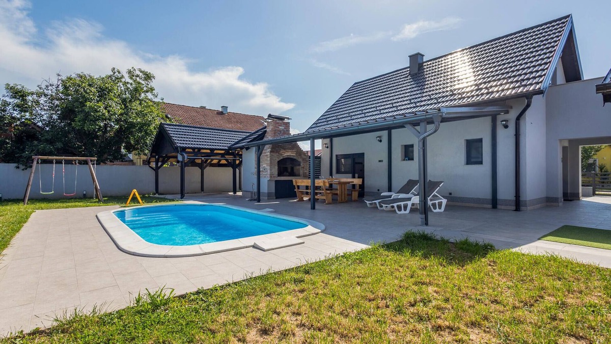 Borovo House | 2 bedroom cozy home in Vukovar