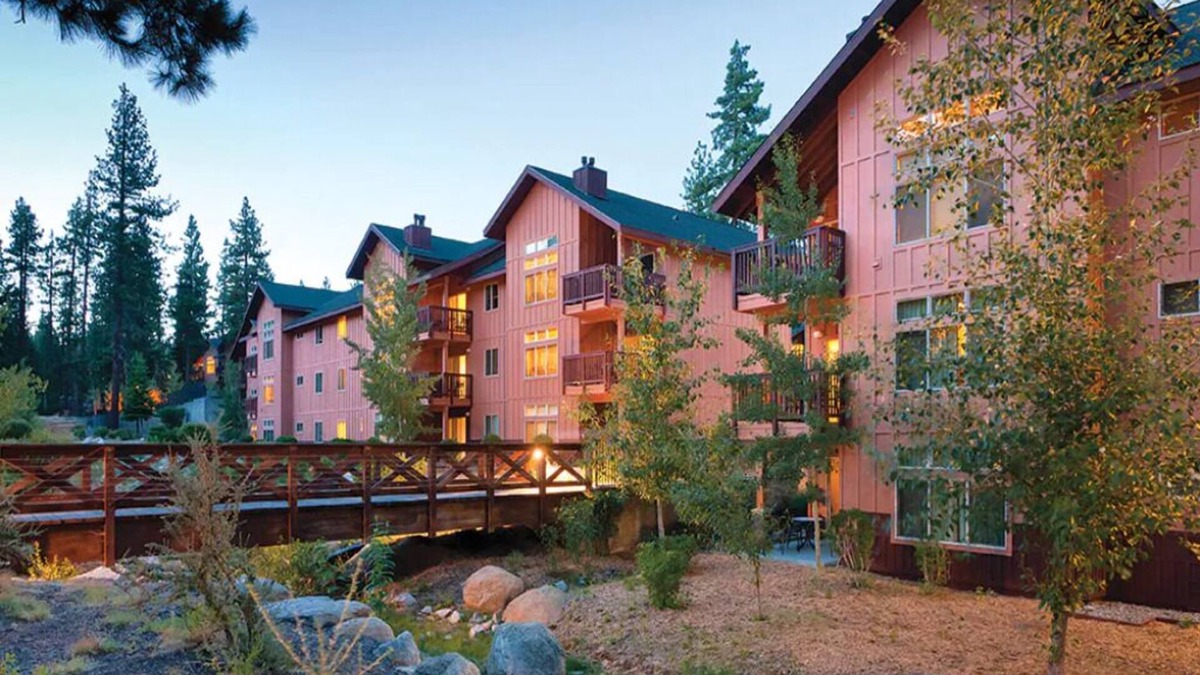 Round Hill Village Condo | 2 Bedroom Deluxe on Lake Tahoe, Wyndham South Shore!