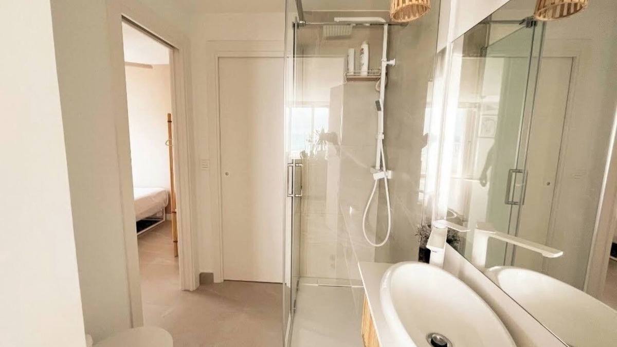 Playa Pobla de Farnals Apartment | 2-bedroom apartment sea-views in charming La Pobla de Farnalls with WiFi
