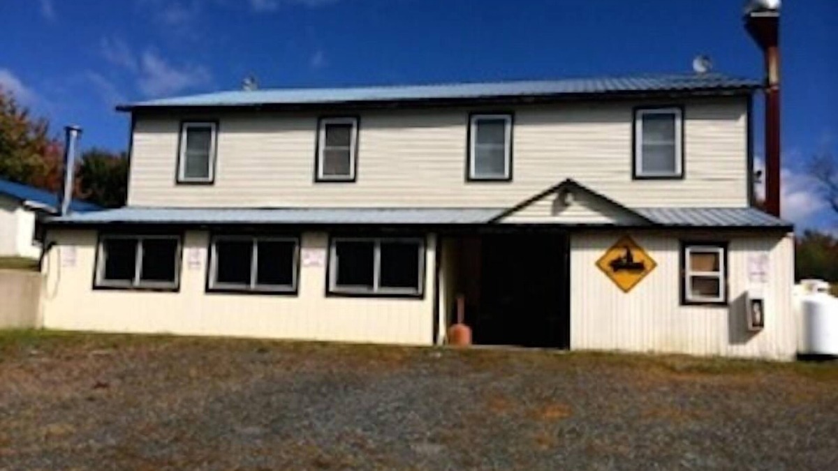 Mount Holly Apartment | 2 bedroom for rent 4 miles from Okemo Mountain!