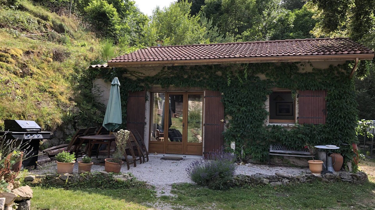 Saint-Jeure-d'Andaure House | 2 Bedroom Private vacation home in Saint Jeure d'Andaure
