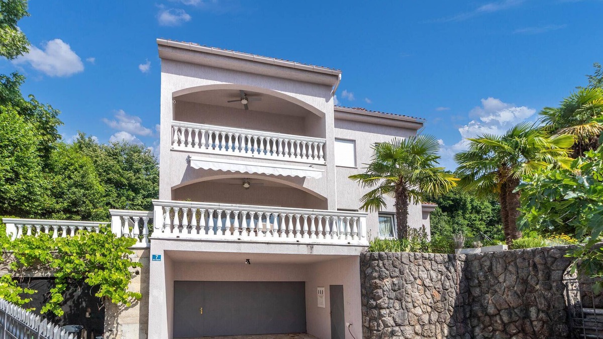 Mihotici Apartment | 2 bedroom gorgeous apartment in Pobri