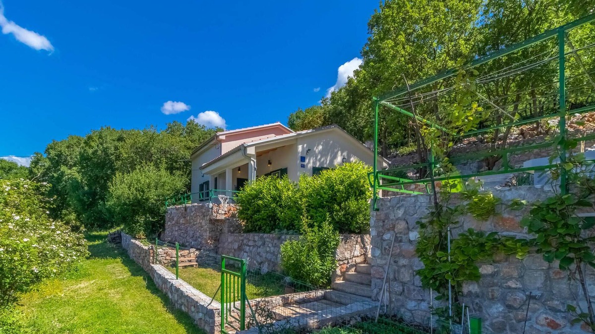 Novi Vinodolski House | 2 bedroom gorgeous home in Klenovica