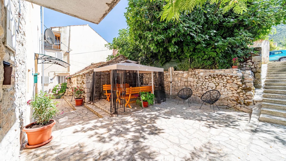 Hodilje House | 2 bedroom gorgeous home in Hodilje