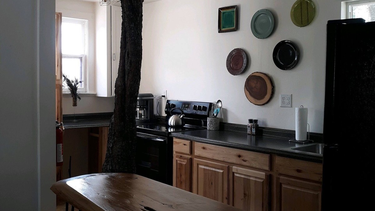 Deming Cottage | 2 bedroom Gorgeous Home-away-from-home