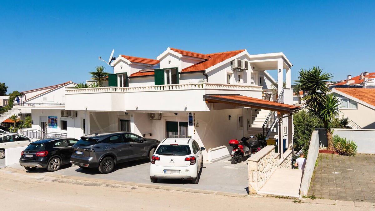 Krizna luka Apartment | 2 bedroom lovely apartment in Hvar