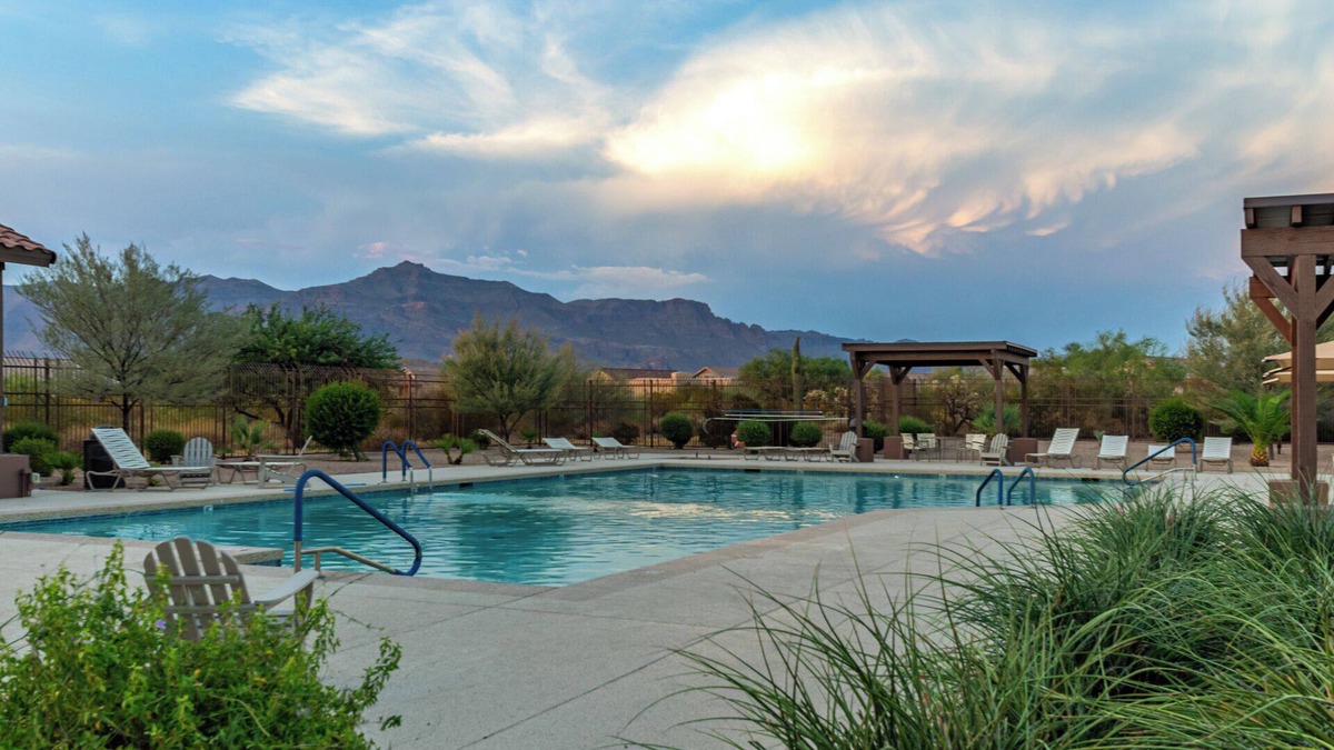 Gold Canyon House | 2 Bedroom plus Office Gem in Gold Canyon