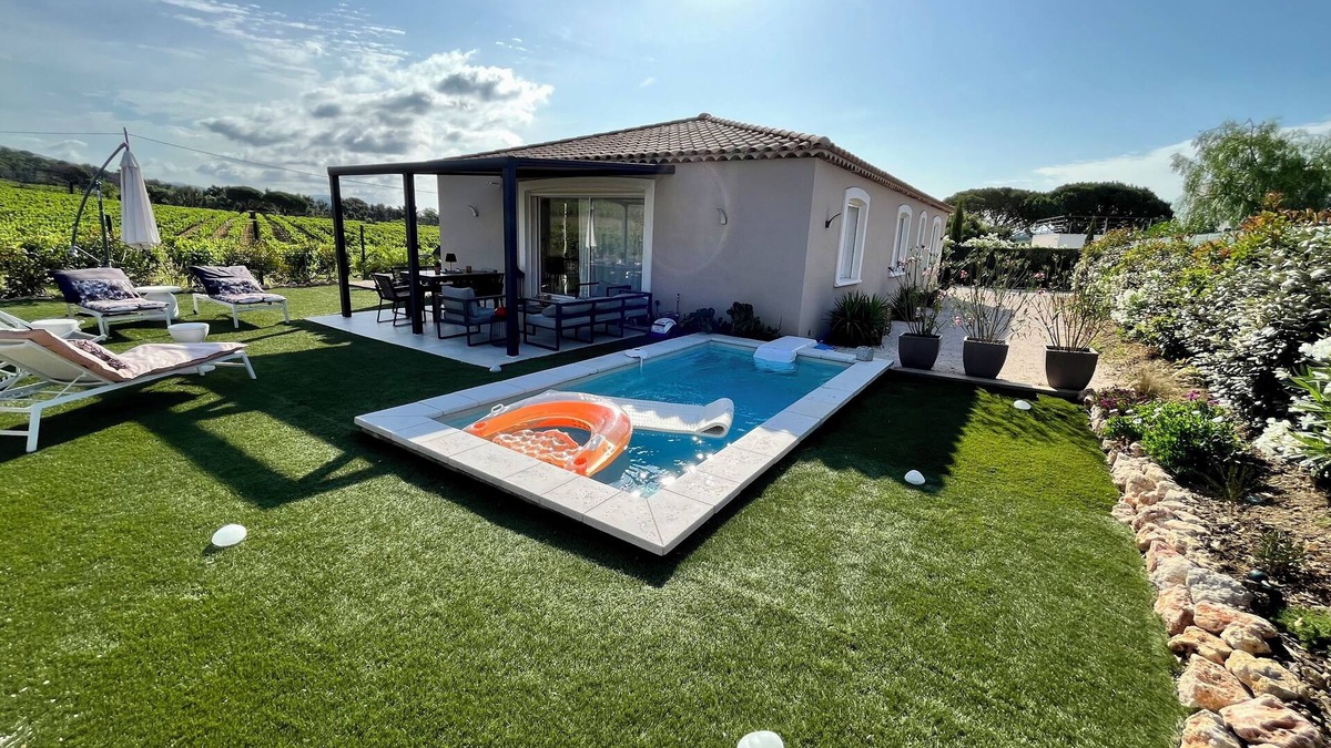 Cogolin House | 2 Bedroom Private vacation home in COGOLIN