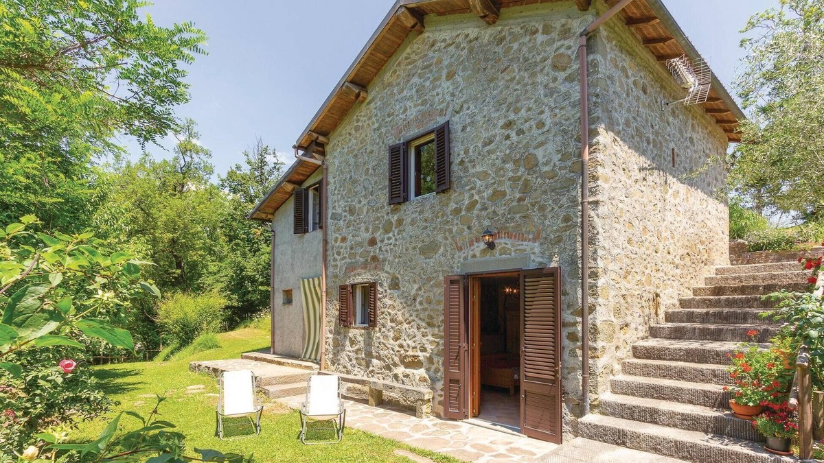 Casoli House | 2 bedroom stunning home in Casoli LU