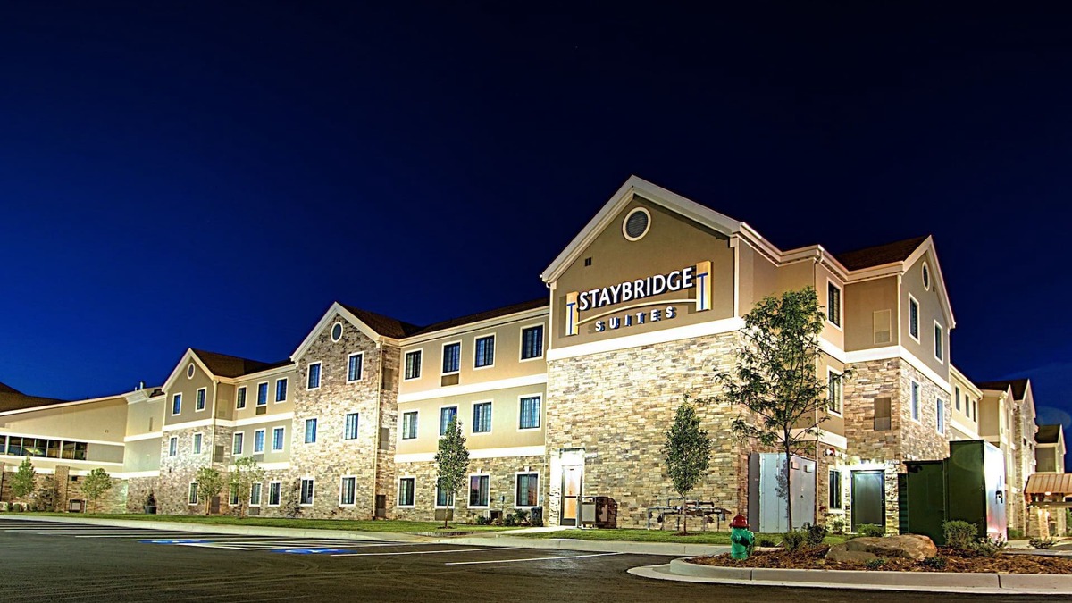 West Valley City Condo | 2 Bedroom Suite! Free Breakfast Buffet. Pool, Hot Tub & Waterslide Access.Close to Salt Palace Convention Center