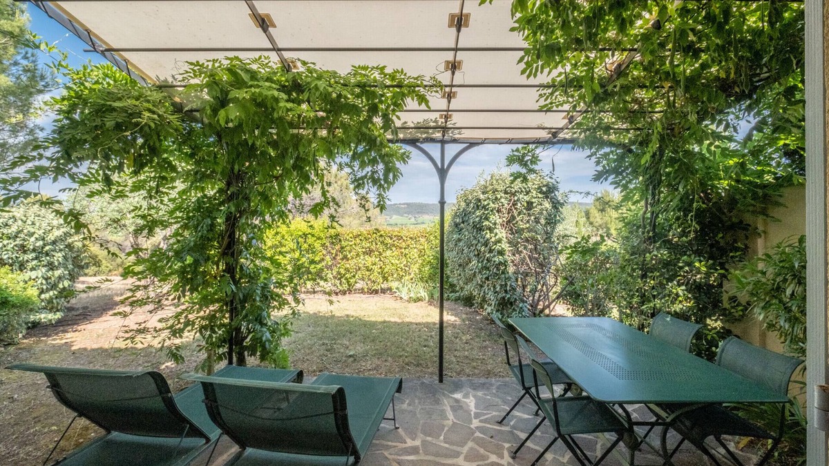 La Motte House | 2-BEDROOM TOWNHOUSE WITH NICE VIEW (N°552)