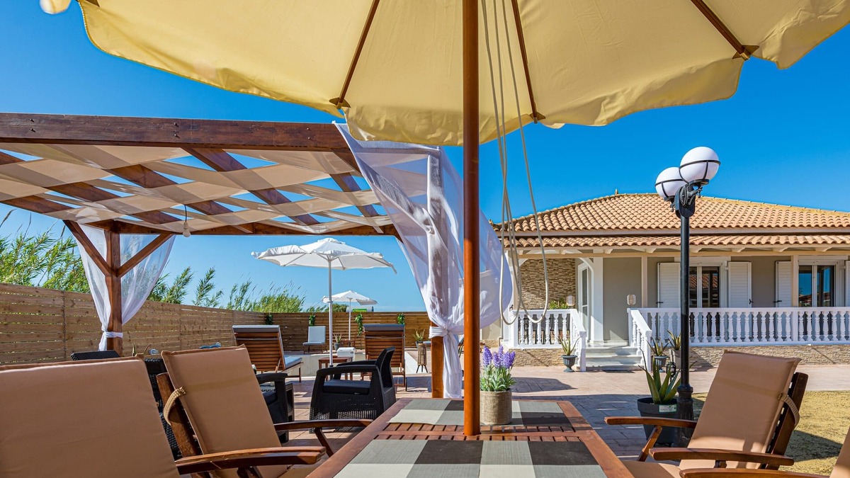 Agrilia Villa | 2 Bedroom Villa Blossom with private pool, beautiful garden and BBQ area.