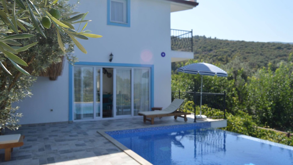 Gundogmus Villa | 2 bedroom villa in a stunning location